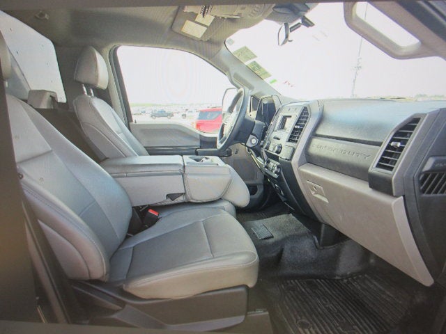 2021 Ford F-550, 14 FOOT BOX TRUCK, 4X4, DIESEL, XL