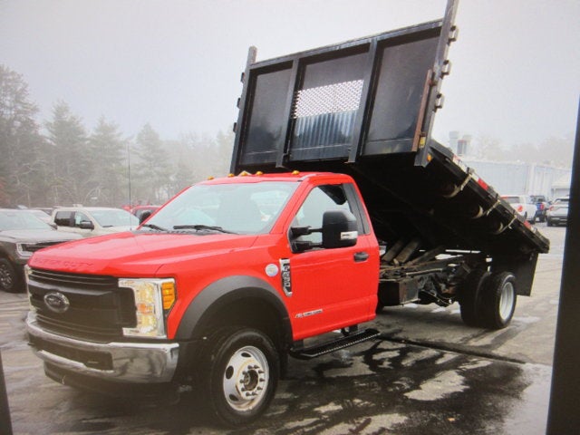 2017 Ford Super Duty F-550 DRW XL