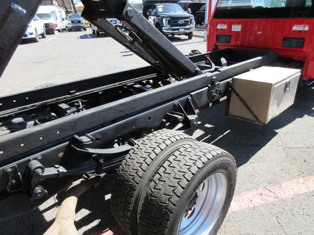 2017 Ford Super Duty F-550 DRW FLAT BED, DUMP TRUCK, 4X4, DIESEL