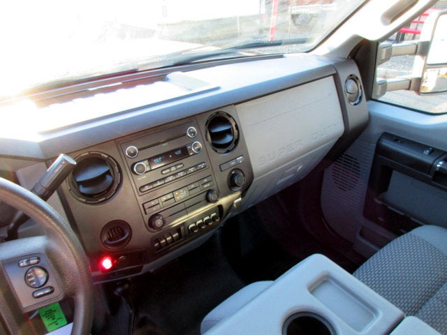 2016 Ford Super Duty F-550 DRW ROLL BACK TOW TRUCK, 4X4 GAS