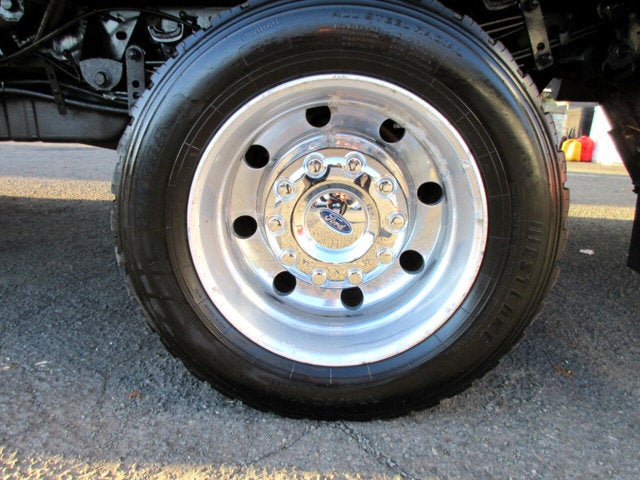 2016 Ford Super Duty F-550 DRW ROLL BACK TOW TRUCK, 4X4 GAS