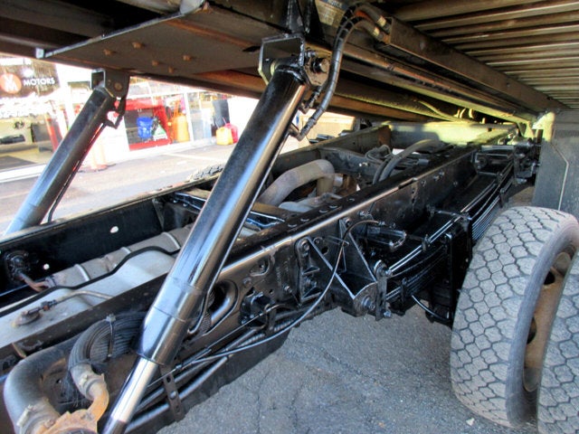 2016 Ford Super Duty F-550 DRW ROLL BACK TOW TRUCK, 4X4 GAS