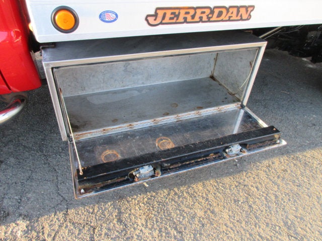 2016 Ford Super Duty F-550 DRW ROLL BACK TOW TRUCK, 4X4 GAS