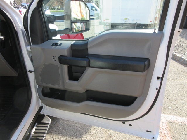 2018 Ford Super Duty F-550 DRW 12' DUMP,, PLOW DUMP TRUCK, SNOW PLOW, 4X4