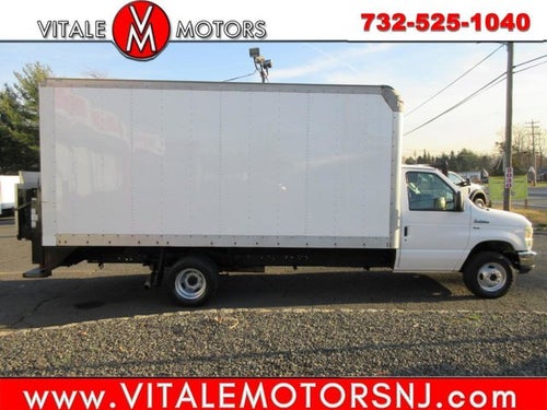 2009 Ford Econoline Commercial Cutaway E-350 Super Duty 16' BOX TRUCK
