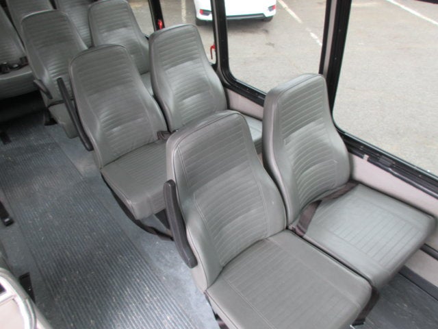 2018 Ford E350,14 PASSENGER SHUTTLE BUS E-350 SRW 138" WB