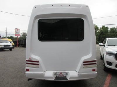 2018 Ford E350,14 PASSENGER SHUTTLE BUS E-350 SRW 138" WB