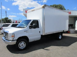 2014 Ford E-350, 14 FOOT BOX TRUCK E-350 Super Duty 138" 5-Spd SRW