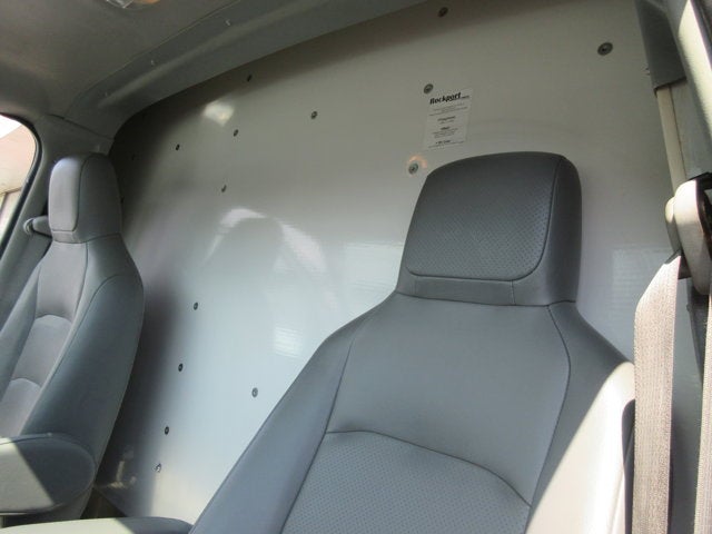 2015 Ford Econoline Commercial Cutaway 16 FOOT BOX TRUCK, LIFTGATE