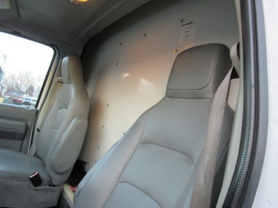 2015 Ford Econoline Commercial Cutaway 16 FOOT BOX TRUCK, LIFTGATE