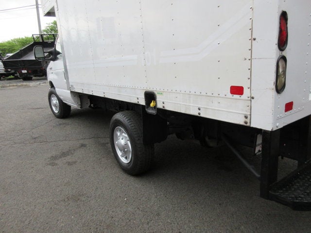 2013 Ford E-350, 11' ATTIC BOX TRUCK SRW E-350 Super Duty 138" 5-Spd SRW