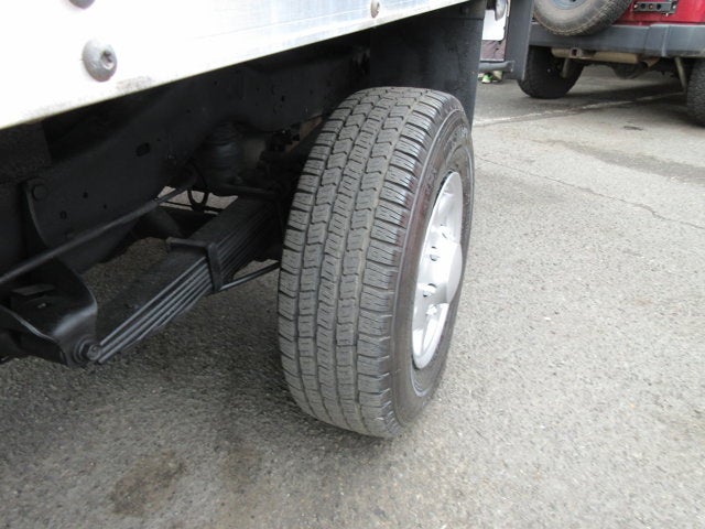 2013 Ford E-350, 11' ATTIC BOX TRUCK SRW E-350 Super Duty 138" 5-Spd SRW