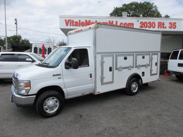 2013 Ford E-350 ENCLOSED SERVICE TRUCK, SRW E-350 Super Duty 138" 5-Spd SRW
