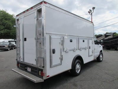 2013 Ford E-350 ENCLOSED SERVICE TRUCK, SRW E-350 Super Duty 138" 5-Spd SRW