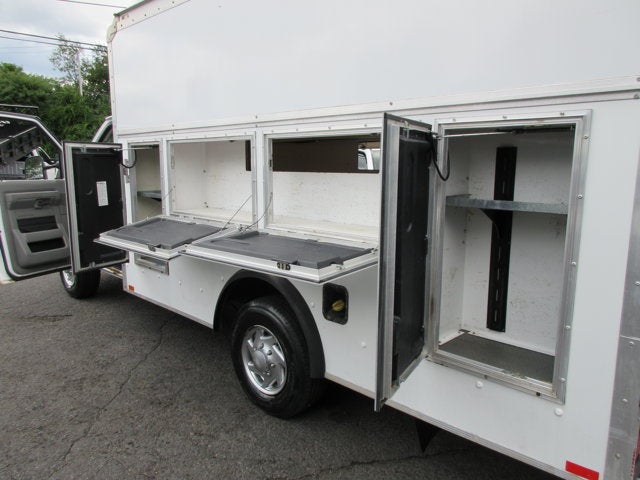 2013 Ford E-350 ENCLOSED SERVICE TRUCK, SRW E-350 Super Duty 138" 5-Spd SRW