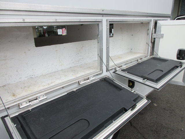 2013 Ford E-350 ENCLOSED SERVICE TRUCK, SRW E-350 Super Duty 138" 5-Spd SRW