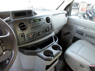 2014 Ford Econoline Commercial Cutaway E-350, 17 FOOT BOX, 3' ATTIC