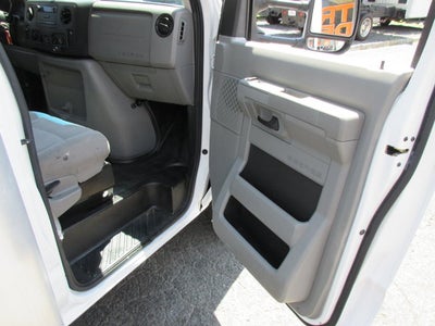 2016 Ford Econoline Commercial Cutaway E-350 XL Super Duty