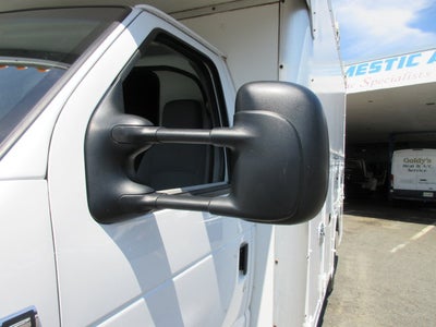2016 Ford Econoline Commercial Cutaway E-350 XL Super Duty