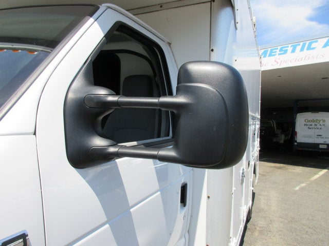 2016 Ford Econoline Commercial Cutaway E-350 XL Super Duty