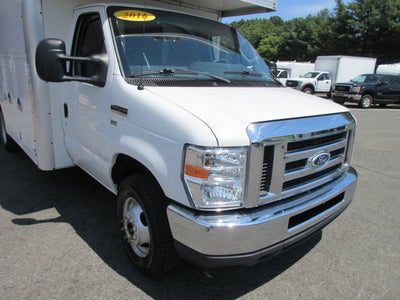2016 Ford Econoline Commercial Cutaway E-350 XL Super Duty