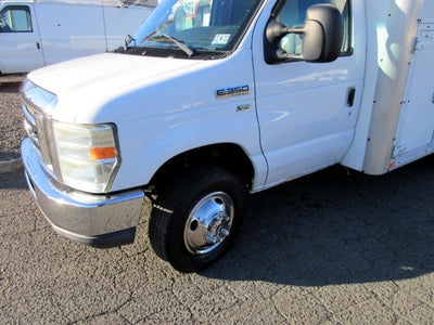 2010 Ford Econoline Commercial Cutaway E-350 ENCLOSED SERVICE BODY TRUCK