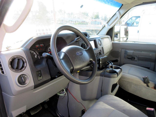 2010 Ford Econoline Commercial Cutaway E-350 ENCLOSED SERVICE BODY TRUCK