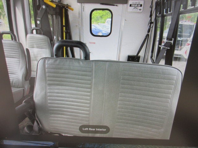 2021 Ford E350, 5 PASSENGER HANDICAP BUS E-350 SRW 138" WB