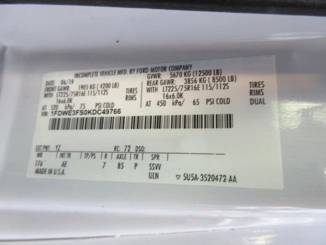 2019 Ford E-Series Cutaway E-350, 16' BOX TRUCK, LIFTGATE