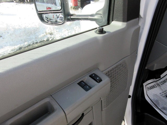 2017 Ford E-Series Cutaway E-350 ,, 13' BOX TRUCK ,, UNICELL FIBERGLASS,,