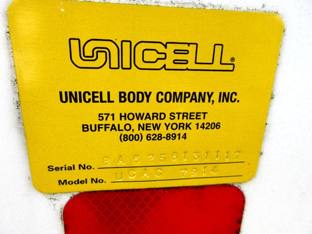 2017 Ford E-Series Cutaway E-350 ,, 13' BOX TRUCK ,, UNICELL FIBERGLASS,,