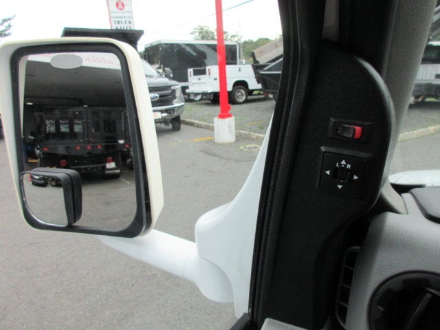 2019 Ford E-350, 6 PASSENGER, HANDICAP BUS E-350 SRW 138" WB