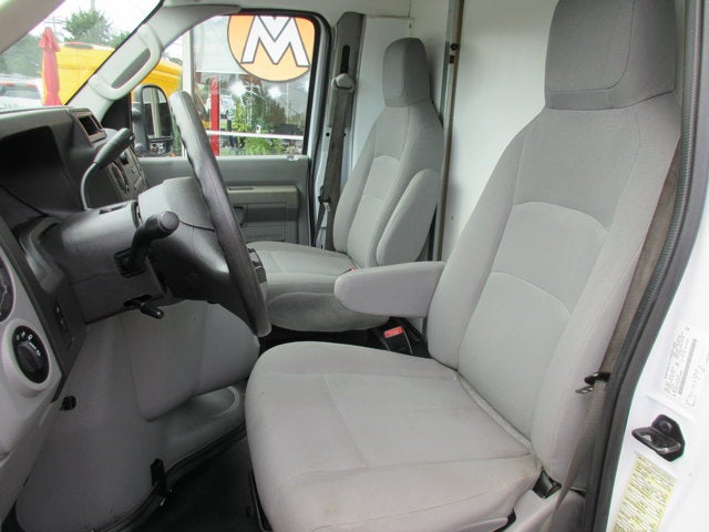 2017 Ford E-350 ENCLOSED SERVICE TRUCK, SRW E-350 DRW 138" WB