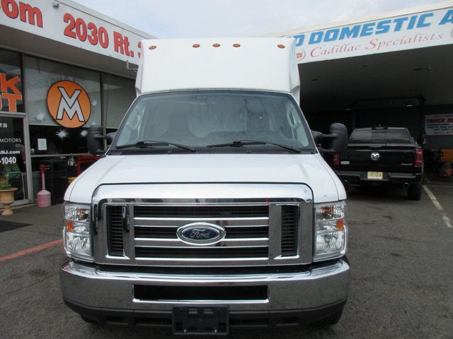 2017 Ford E-350 ENCLOSED SERVICE TRUCK, SRW E-350 DRW 138" WB