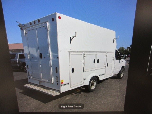 2017 Ford E-350 ENCLOSED SERVICE TRUCK, SRW E-350 DRW 138" WB