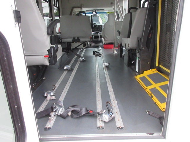 2018 Ford E-350, HANDICAP BUS, 6 PASSENGER E-350 SRW 138" WB