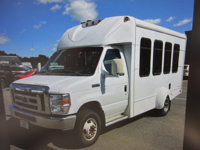 2018 Ford E-350, HANDICAP BUS, 6 PASSENGER E-350 SRW 138" WB