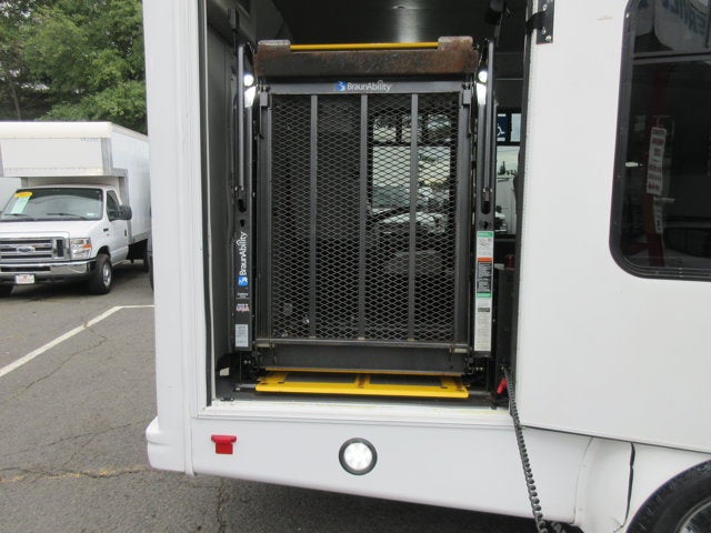 2018 Ford E-350, HANDICAP BUS, 6 PASSENGER E-350 SRW 138" WB