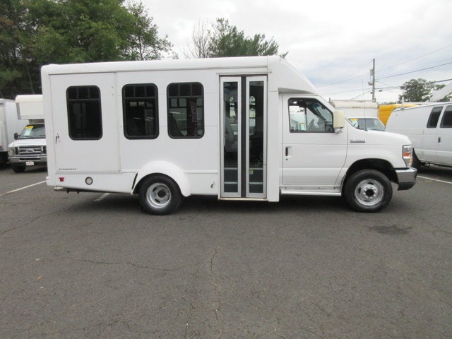 2018 Ford E-350, HANDICAP BUS, 6 PASSENGER E-350 SRW 138" WB