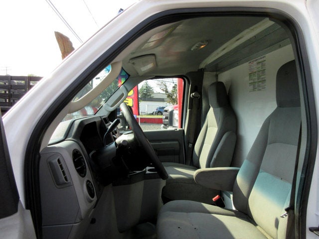2019 Ford E-Series Cutaway E-450 16 FOOT BOX TRUCK, E450