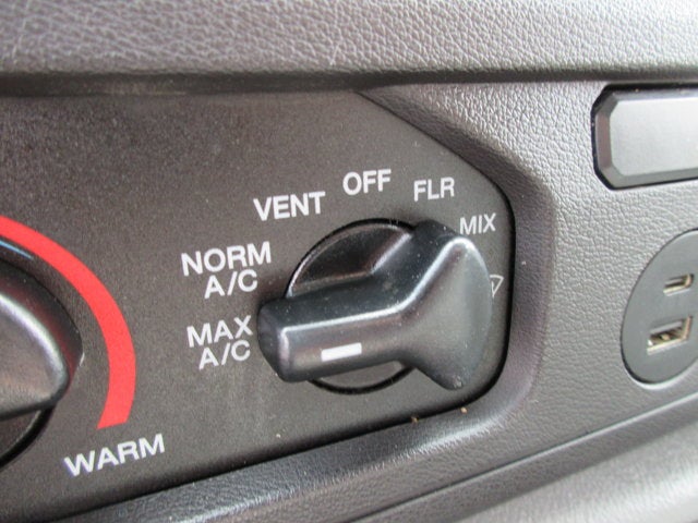 2021 Ford E-450, 15 FOOT BOX TRUCK E-450 DRW 158" WB
