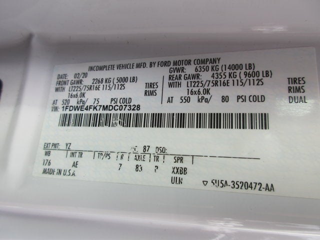 2021 Ford E-450, 15 FOOT BOX TRUCK E-450 DRW 158" WB