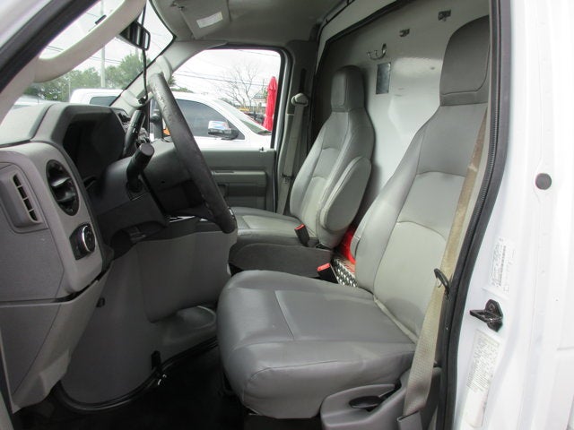 2021 Ford E-450, 15 FOOT BOX TRUCK E-450 DRW 158" WB