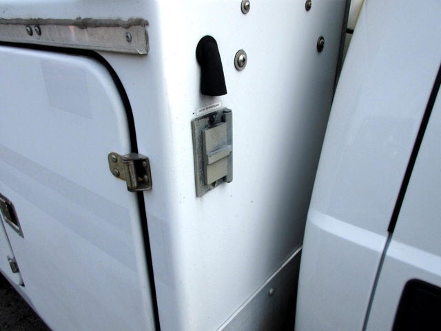 2008 Ford Super Duty F-350 DRW BUCKET TRUCK, 98K MILES, 122 HOURS ON GENERATOR