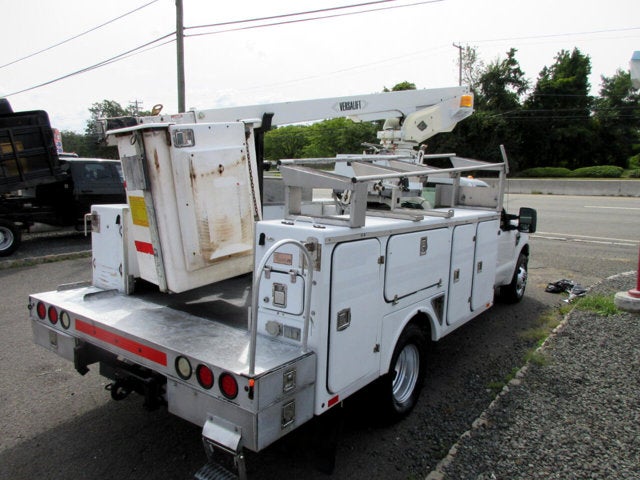 2008 Ford Super Duty F-350 DRW BUCKET TRUCK, 98K MILES, 122 HOURS ON GENERATOR