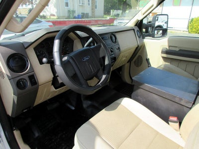 2008 Ford Super Duty F-350 DRW BUCKET TRUCK, VERSALIFT BUCKET TRUCK