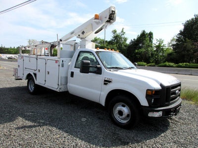 2008 Ford Super Duty F-350 DRW BUCKET TRUCK, VERSALIFT BUCKET TRUCK
