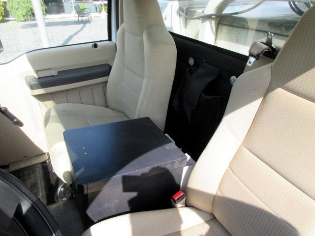 2008 Ford Super Duty F-350 DRW BUCKET TRUCK, VERSALIFT BUCKET TRUCK