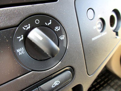 2008 Ford Super Duty F-350 DRW BUCKET TRUCK, VERSALIFT BUCKET TRUCK