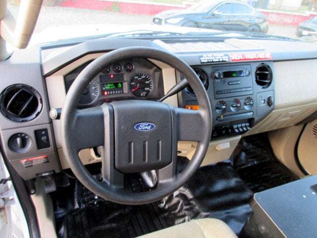 2008 Ford Super Duty F-350 DRW BUCKET TRUCK